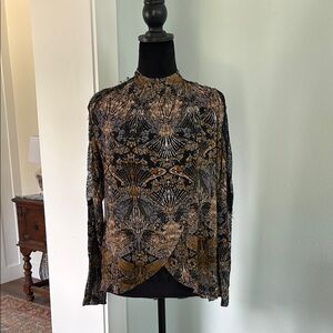 Free People New World Hi Low top XS EUC